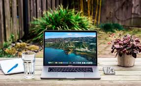 Featured blogging laptop